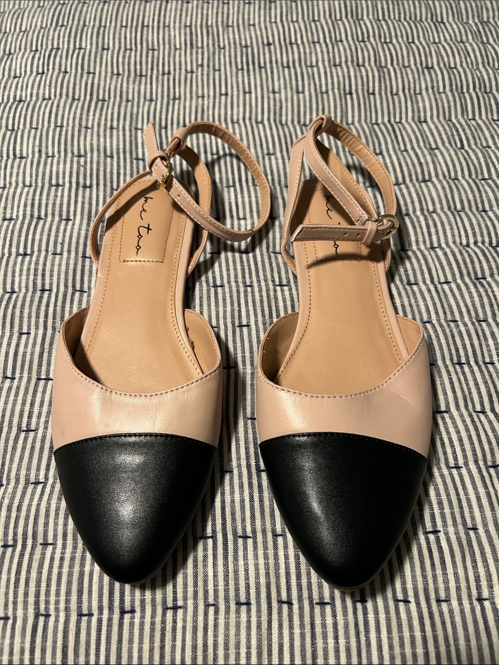 me too Two-Tone Pointed Toe Ankle-Strap Flats in Nude & Black